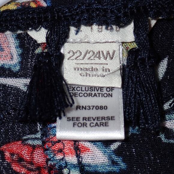 Cato 22/24W Open Front Waterfall Black Floral Tassels Plus Size Cardigan Vest - Picture 2 of 8